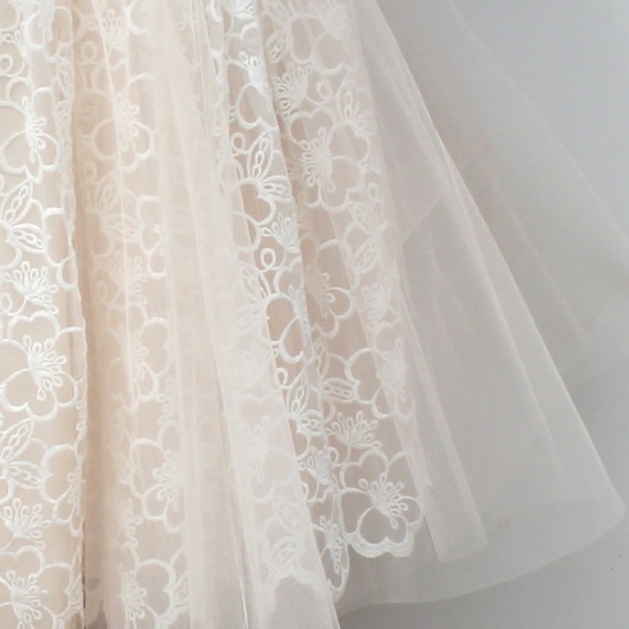Space 46 Boutique Dresses & Skirts - Space46 Boutique Lace Tulle Skirt